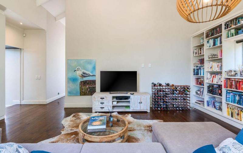 5 Bedroom Property for Sale in Hout Bay Western Cape